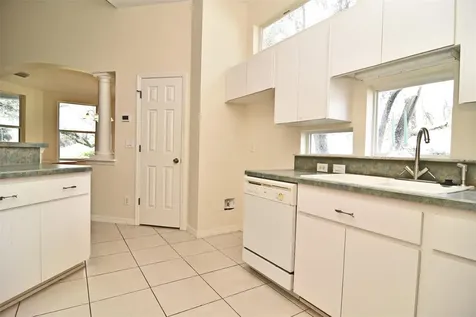 5565 Gulf Stream Street Tavares FL 32778