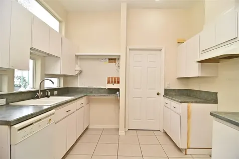 5565 Gulf Stream Street Tavares FL 32778
