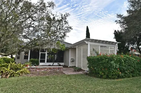 5565 Gulf Stream Street Tavares FL 32778