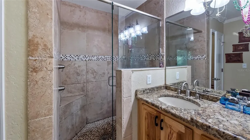 1241 W Lakeshore Drive Clermont FL 34711