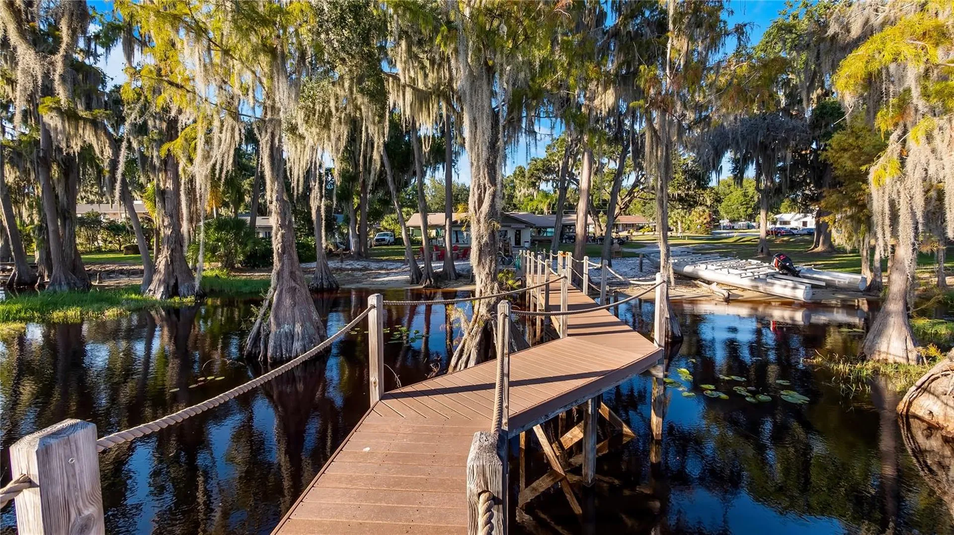 1241 W Lakeshore Drive Clermont FL 34711