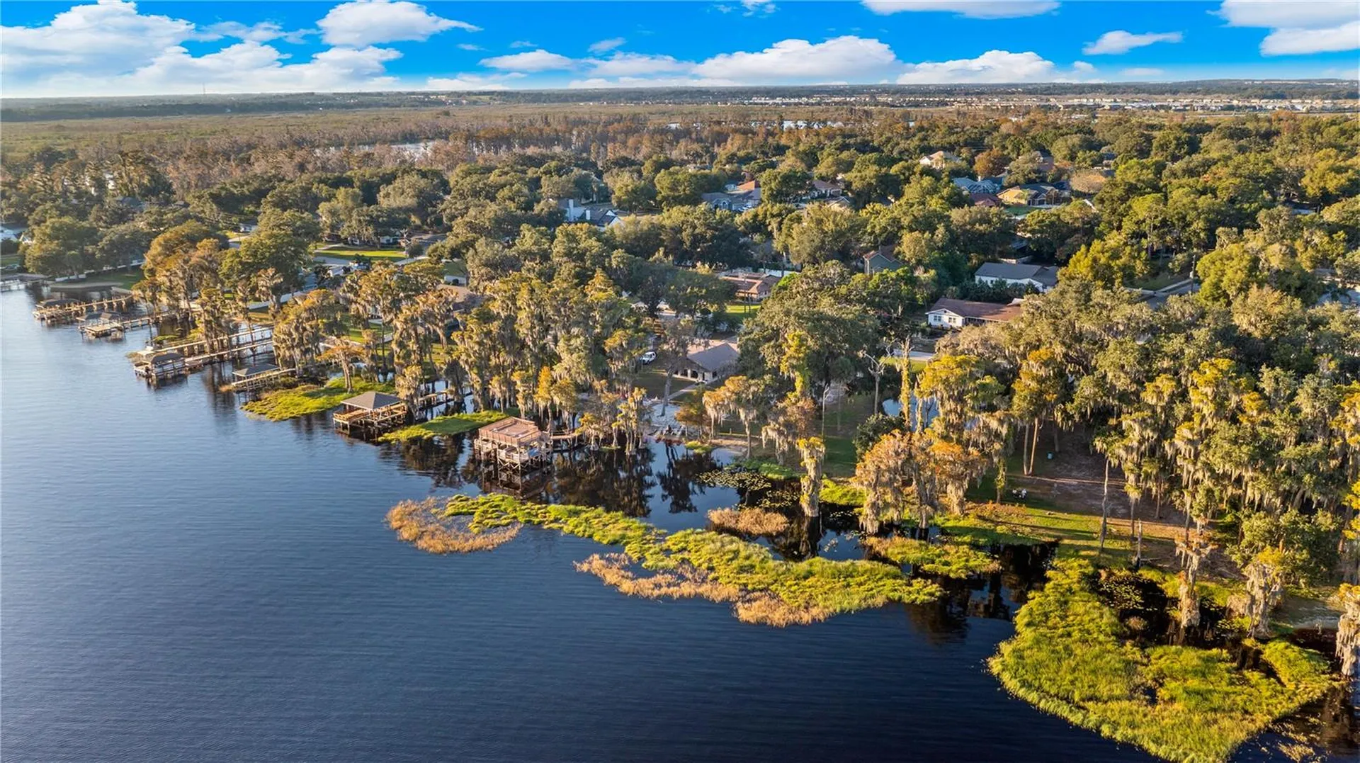 1241 W Lakeshore Drive Clermont FL 34711
