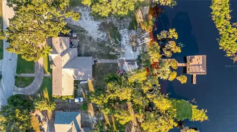 1241 W Lakeshore Drive Clermont FL 34711