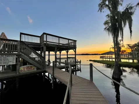 1241 W Lakeshore Drive Clermont FL 34711