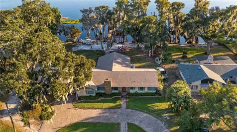 1241 W Lakeshore Drive Clermont FL 34711