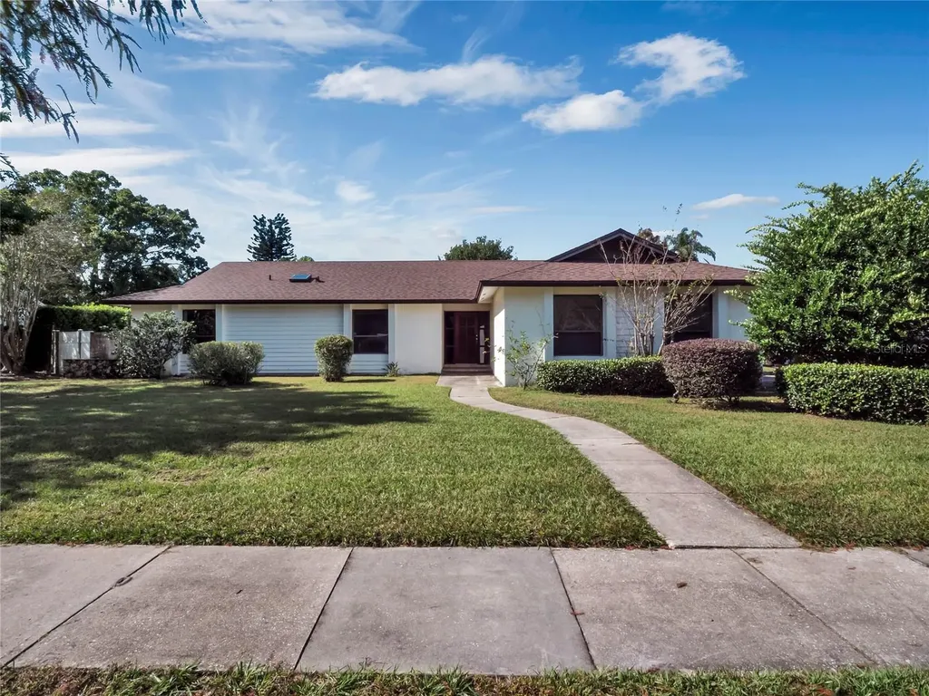 1654 Green Meadow Lane Orlando FL 32825