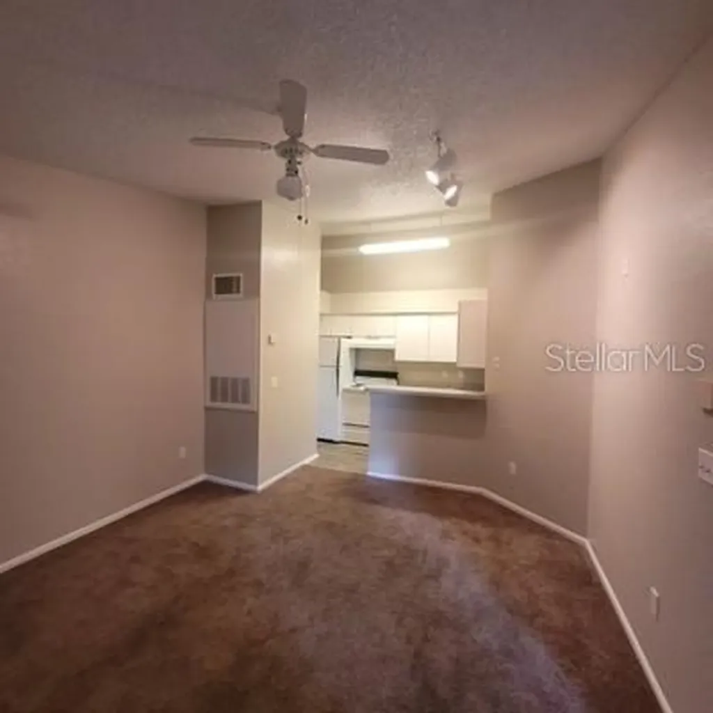 5016 Park Central Drive Orlando FL 32839