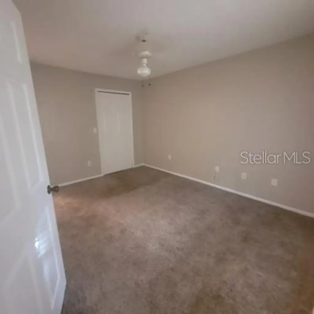 5016 Park Central Drive Orlando FL 32839