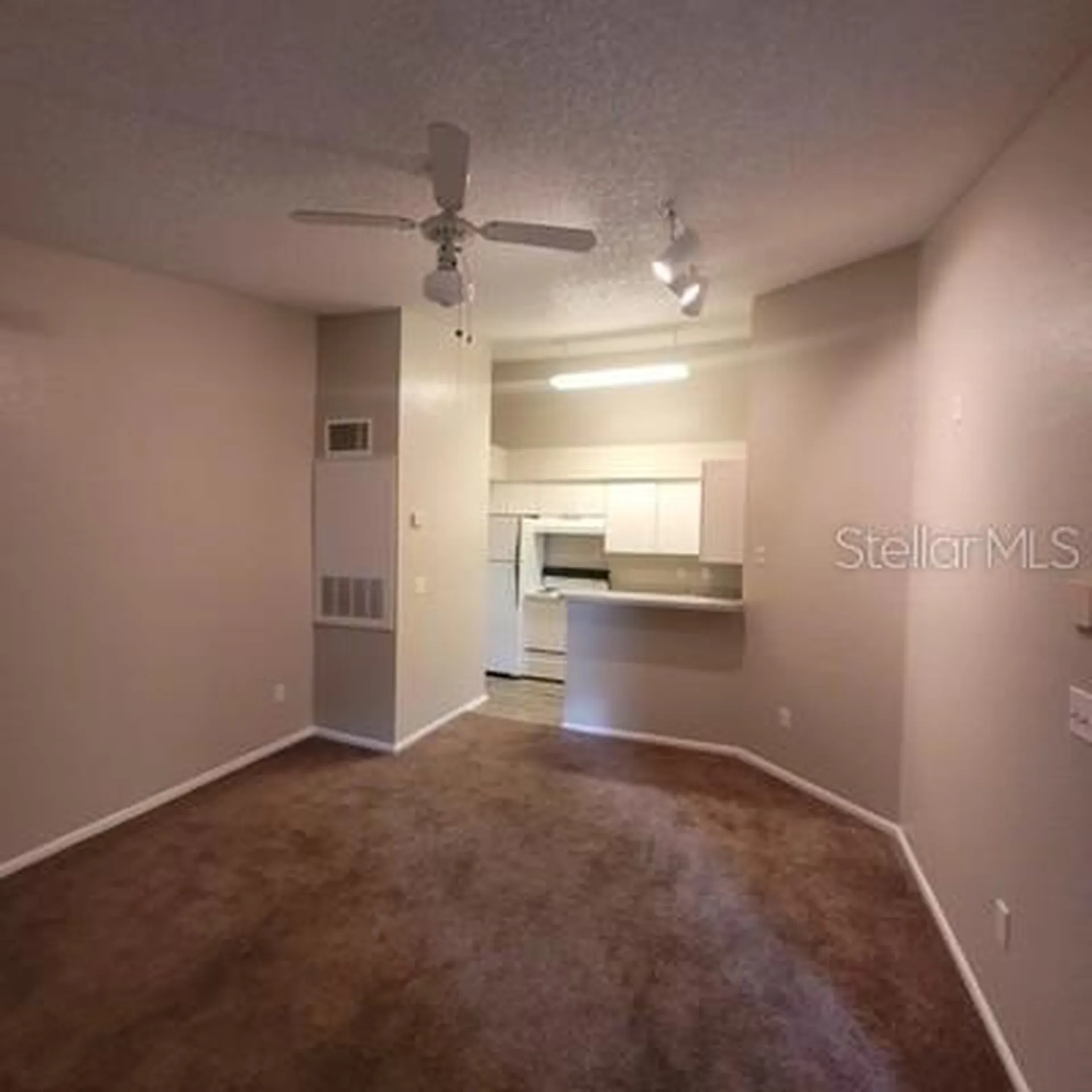 5016 Park Central Drive Orlando FL 32839