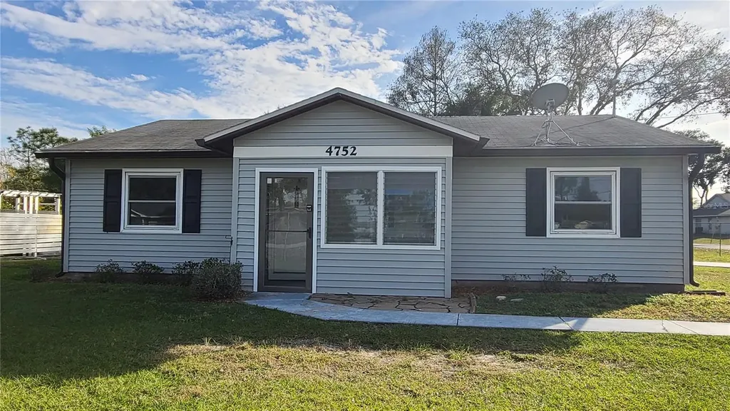 4752 Lake Shore Drive Saint Cloud FL 34772