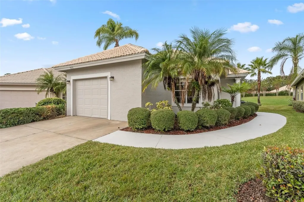 9010 Heathland Court Mount Dora FL 32757