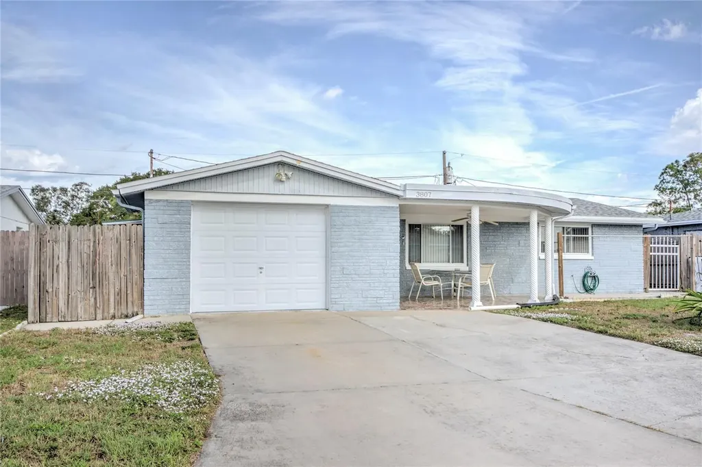 3807 Cedarwood Drive Holiday FL 34691