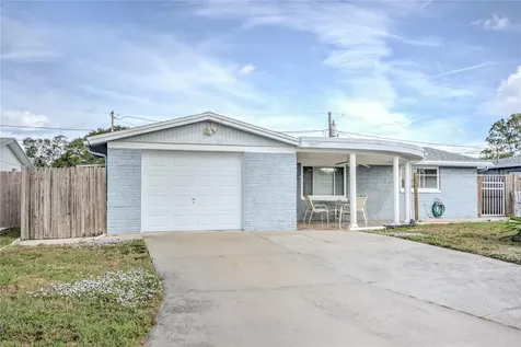 3807 Cedarwood Drive Holiday FL 34691