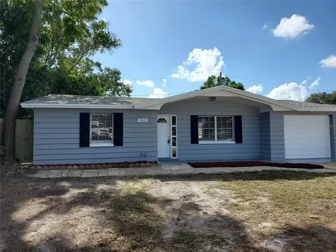 4332 Oak Bluff Avenue Holiday FL 34691