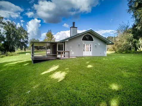 6644 NW 223rd Street Micanopy FL 32667