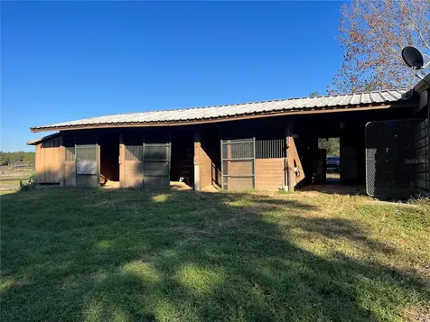 9001 W Highway 316 Reddick FL 32686