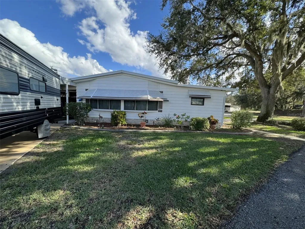 9000 Lake Point Boulevard Lake Wales FL 33898