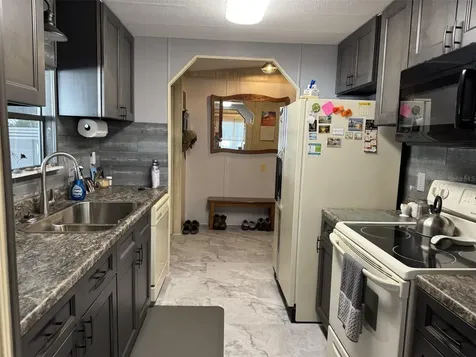 9000 Lake Point Boulevard Lake Wales FL 33898