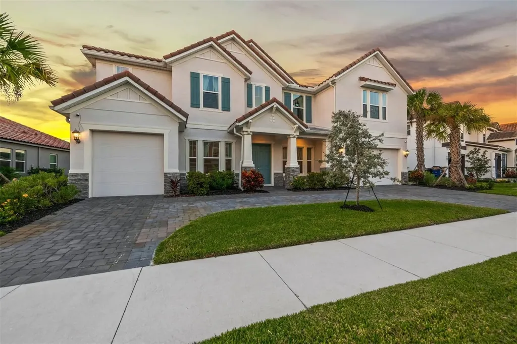 6624 Dovekey Drive Sarasota FL 34241