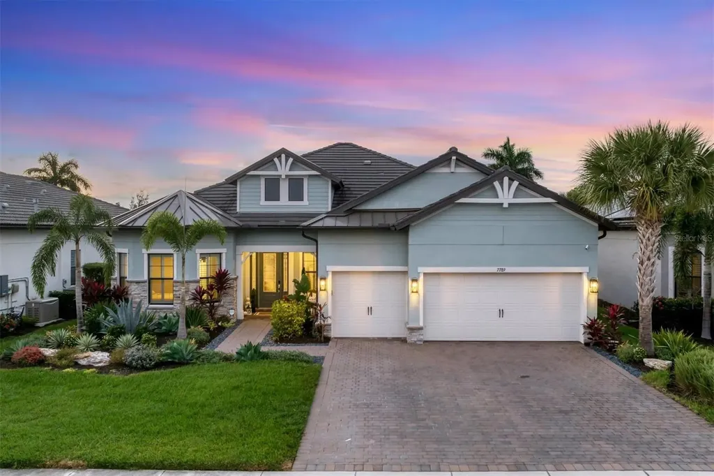7789 Grande Shores Drive Sarasota FL 34240