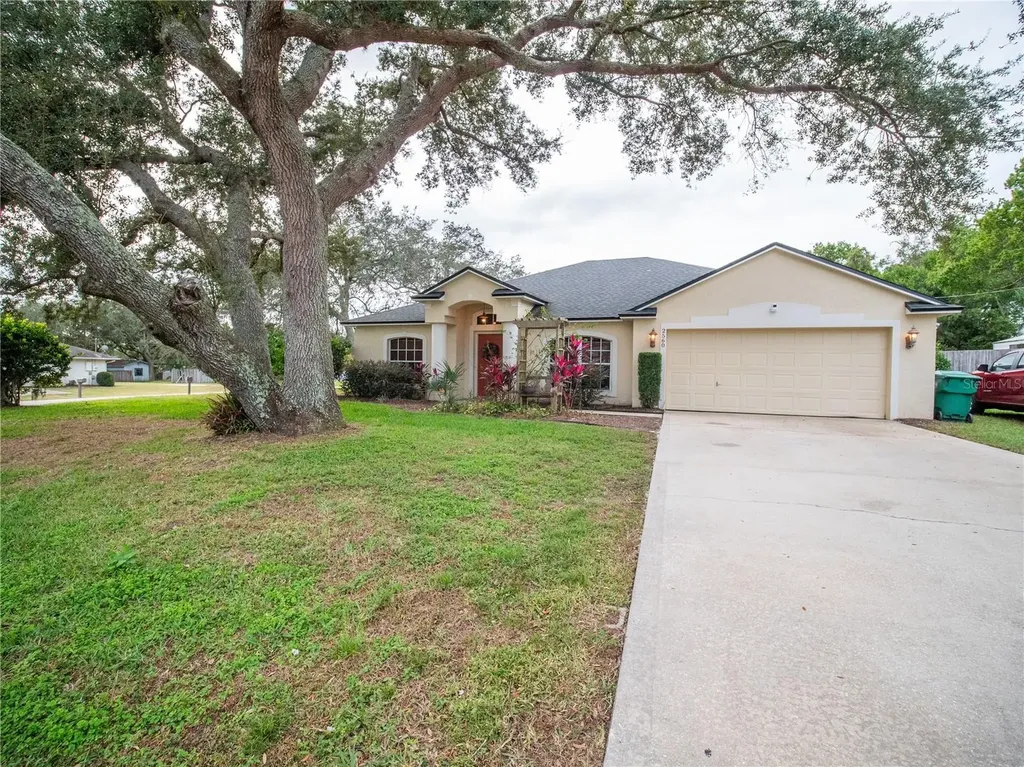 2560 Eustace Avenue Deltona FL 32725