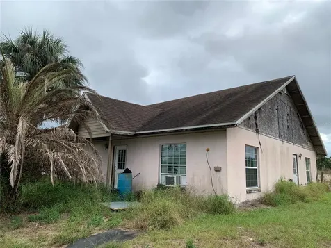 2137 Walk In Water Road Lake Wales FL 33898