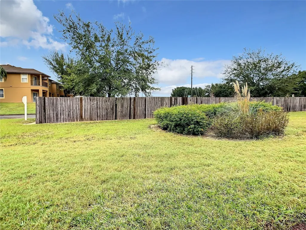 702 Calabria Avenue Davenport FL 33897