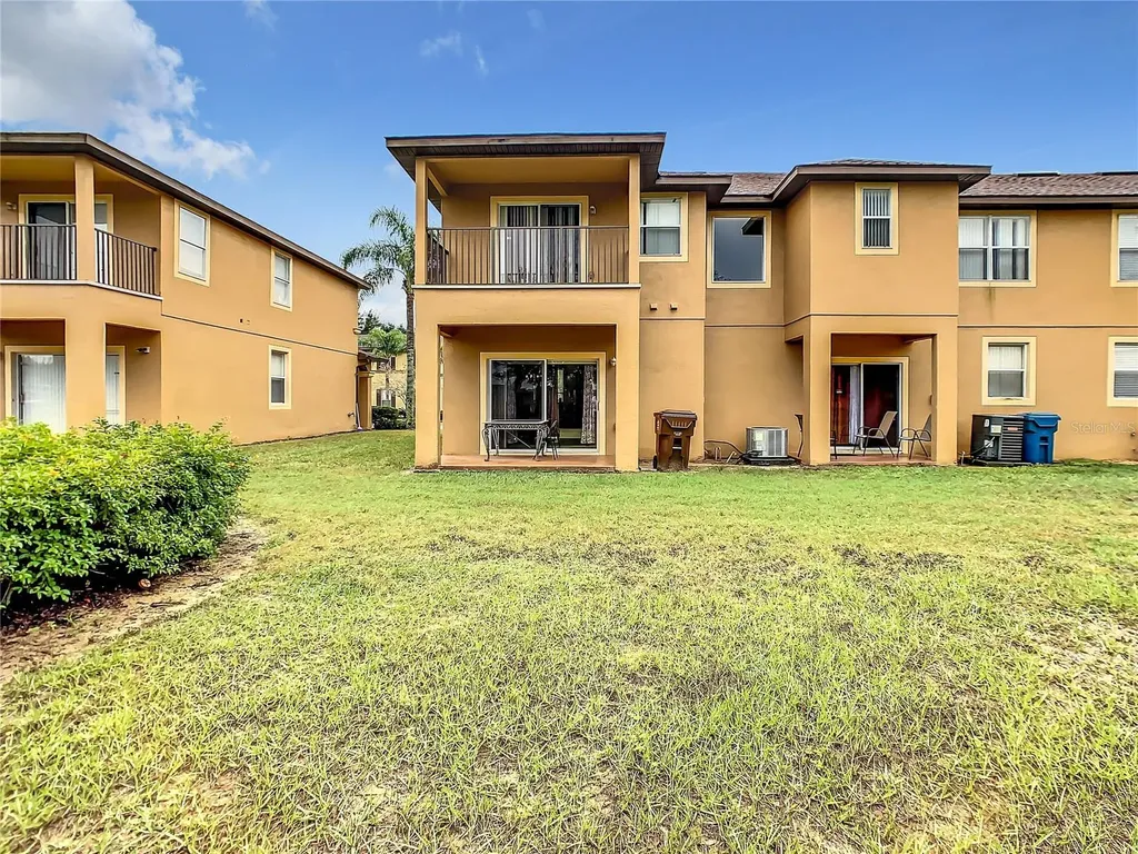 702 Calabria Avenue Davenport FL 33897