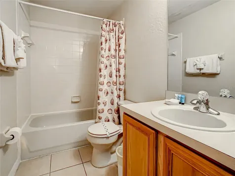 702 Calabria Avenue Davenport FL 33897