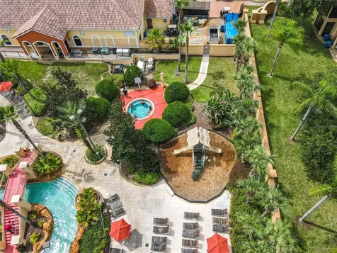 702 Calabria Avenue Davenport FL 33897