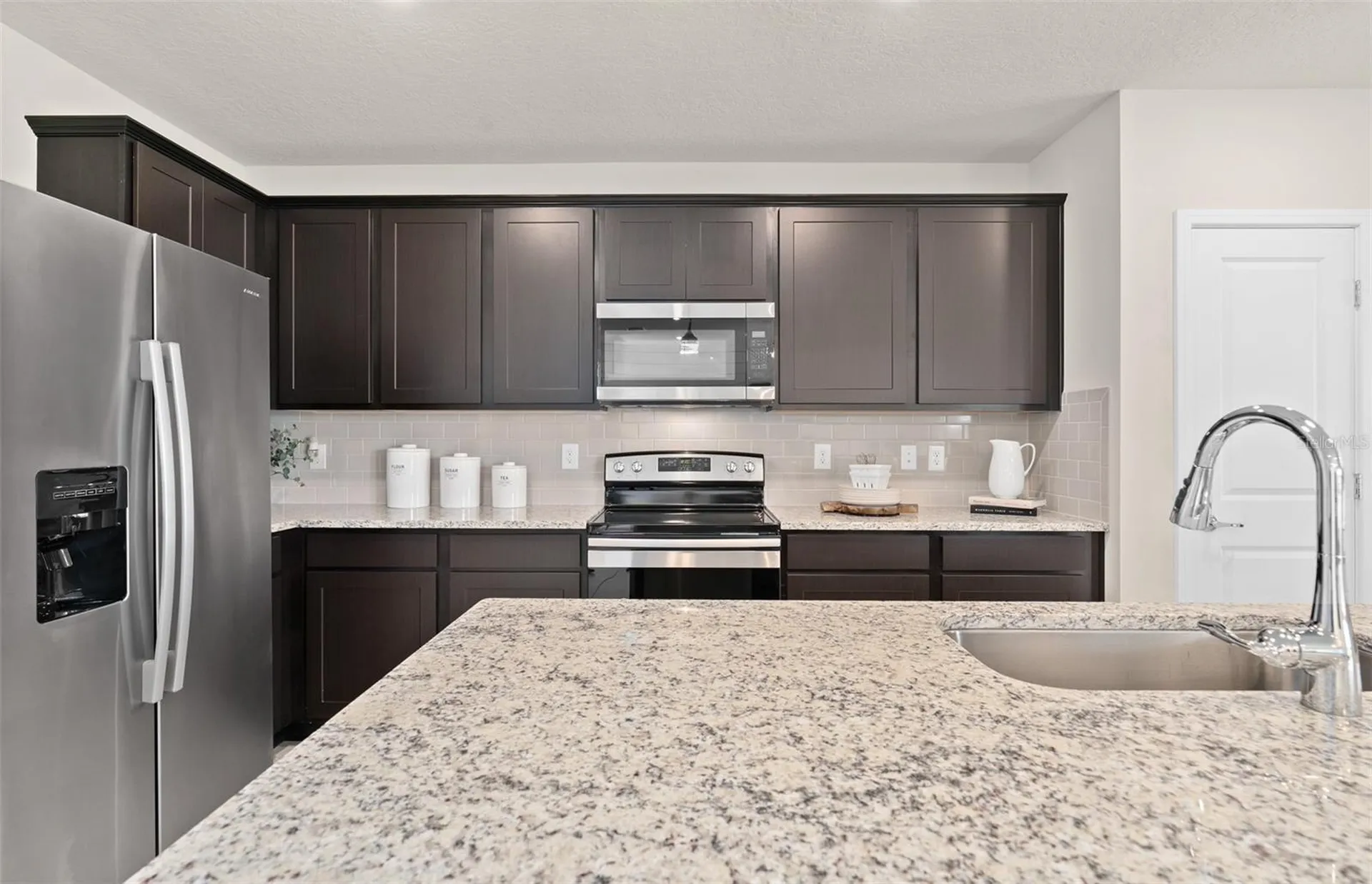 2118 Charming Avenue Davenport FL 33897