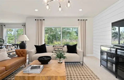 2118 Charming Avenue Davenport FL 33897