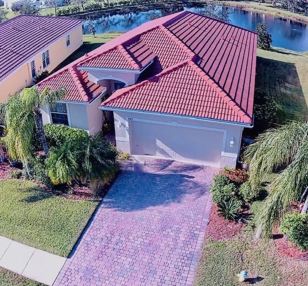 8922 Peregrine Way North Port FL 34287