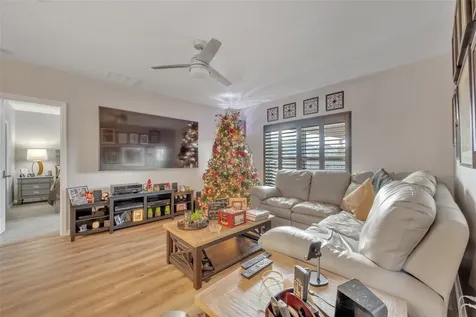 4958 Vellacito Way Davenport FL 33897
