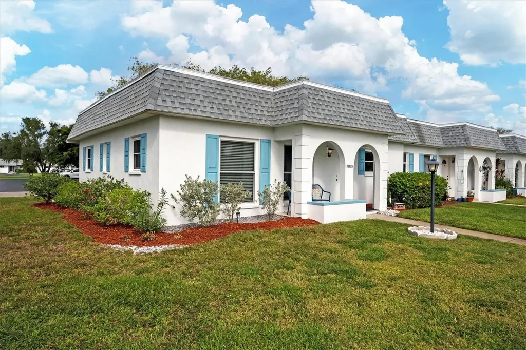 3805 38th Street Court W Bradenton FL 34205