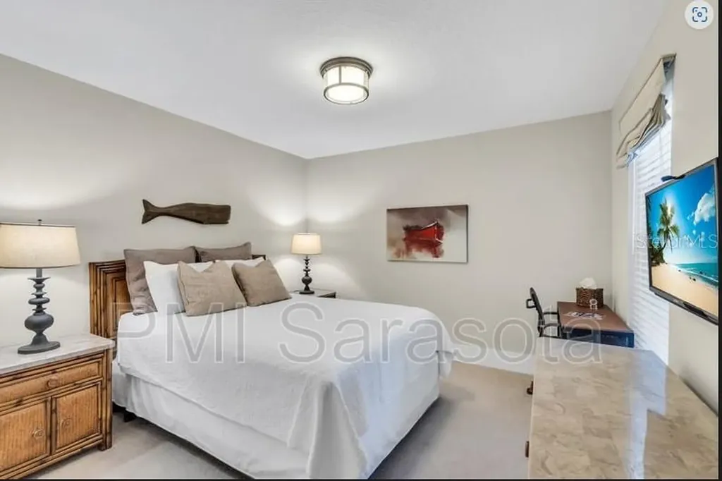 5320 Hyland Hills Avenue Sarasota FL 34241