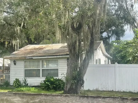 2210 Kas Lane Dover FL 33527