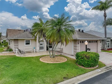 677 Sweetwater Way E Haines City FL 33844