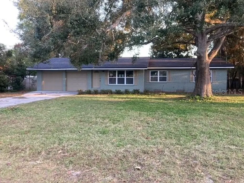 3226 NE 7th Lane Ocala FL 34470