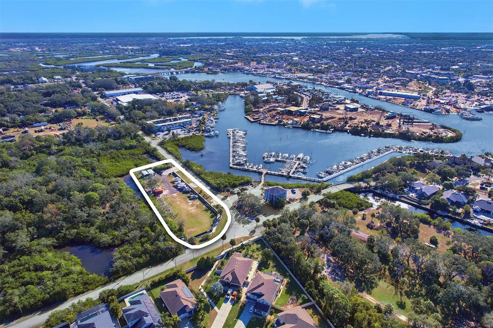 332 Anclote Road Tarpon Springs FL 34689