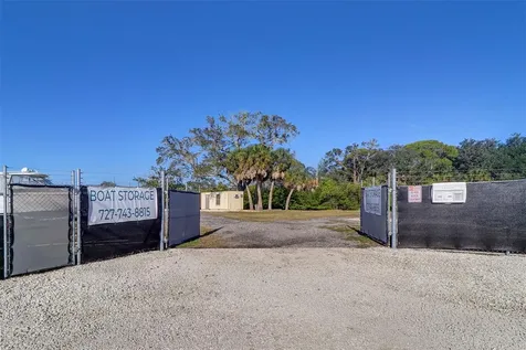 332 Anclote Road Tarpon Springs FL 34689