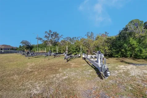 332 Anclote Road Tarpon Springs FL 34689