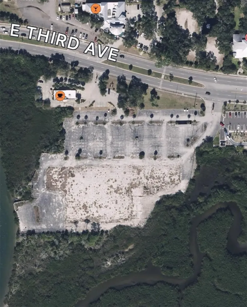 429 E 3rd Avenue New Smyrna Beach FL 32169