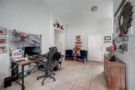 905 Gillingham Court Kissimmee FL 34758