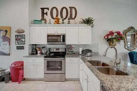 905 Gillingham Court Kissimmee FL 34758