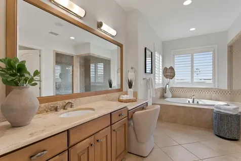 8050 12th Avenue S St Petersburg FL 33707