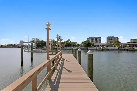 8050 12th Avenue S St Petersburg FL 33707