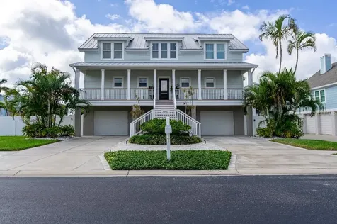 5942 Bayview Circle S Gulfport FL 33707