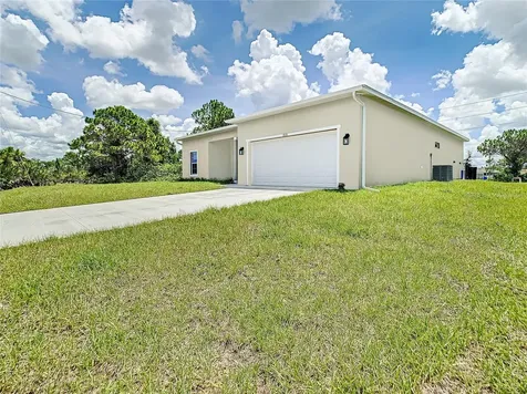 2712 38th Street W Lehigh Acres FL 33971
