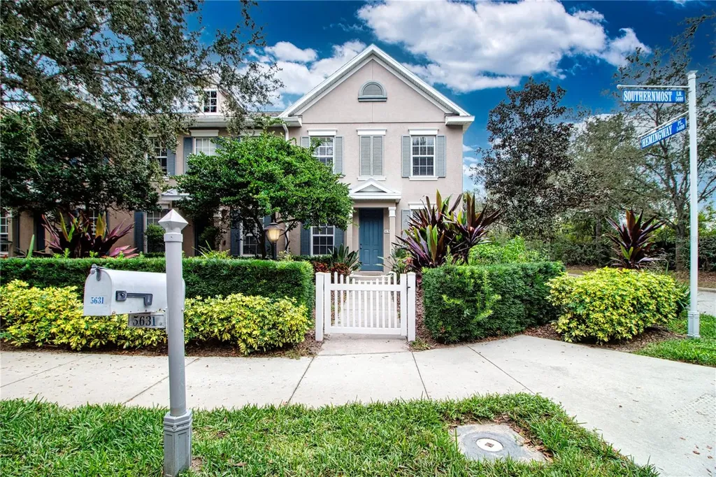 5631 Southernmost Lane Bradenton FL 34203